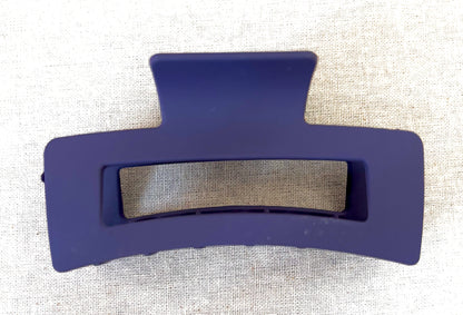 Broche ovale, couleur mate, 11 cm