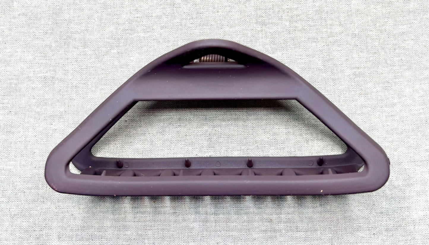 Grote speld trapezium, matte kleur, 13 cm