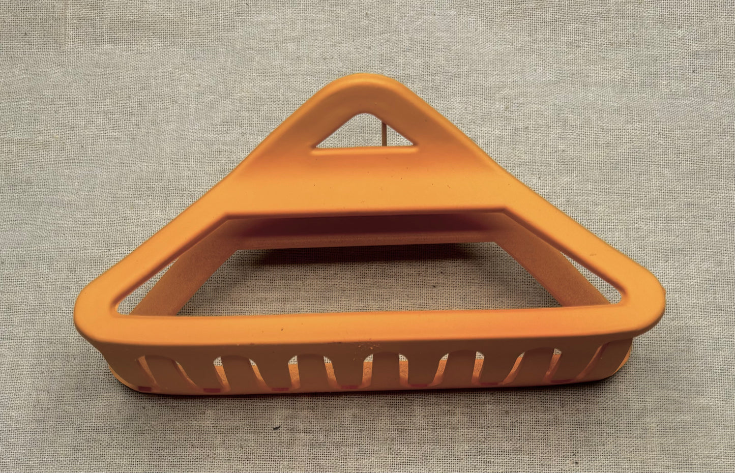 Grote speld trapezium, matte kleur, 13 cm
