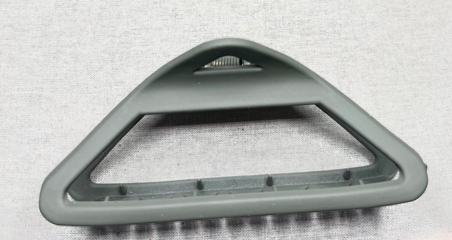 Grote speld trapezium, matte kleur, 13 cm