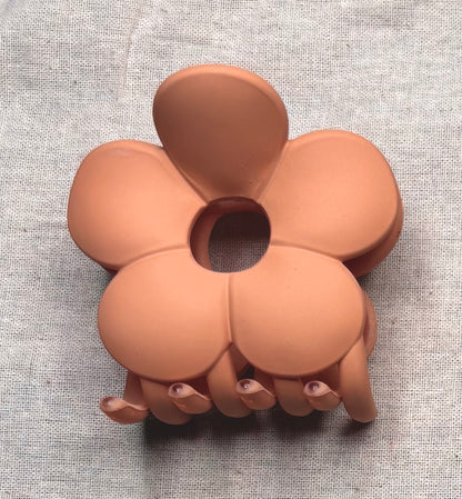 Haarspeld bloem, matte kleur, 7 cm