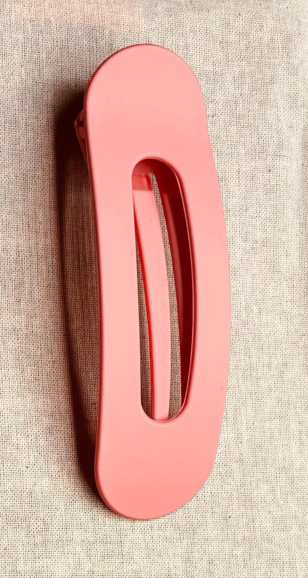 Oval brooch, matte color, 11 cm
