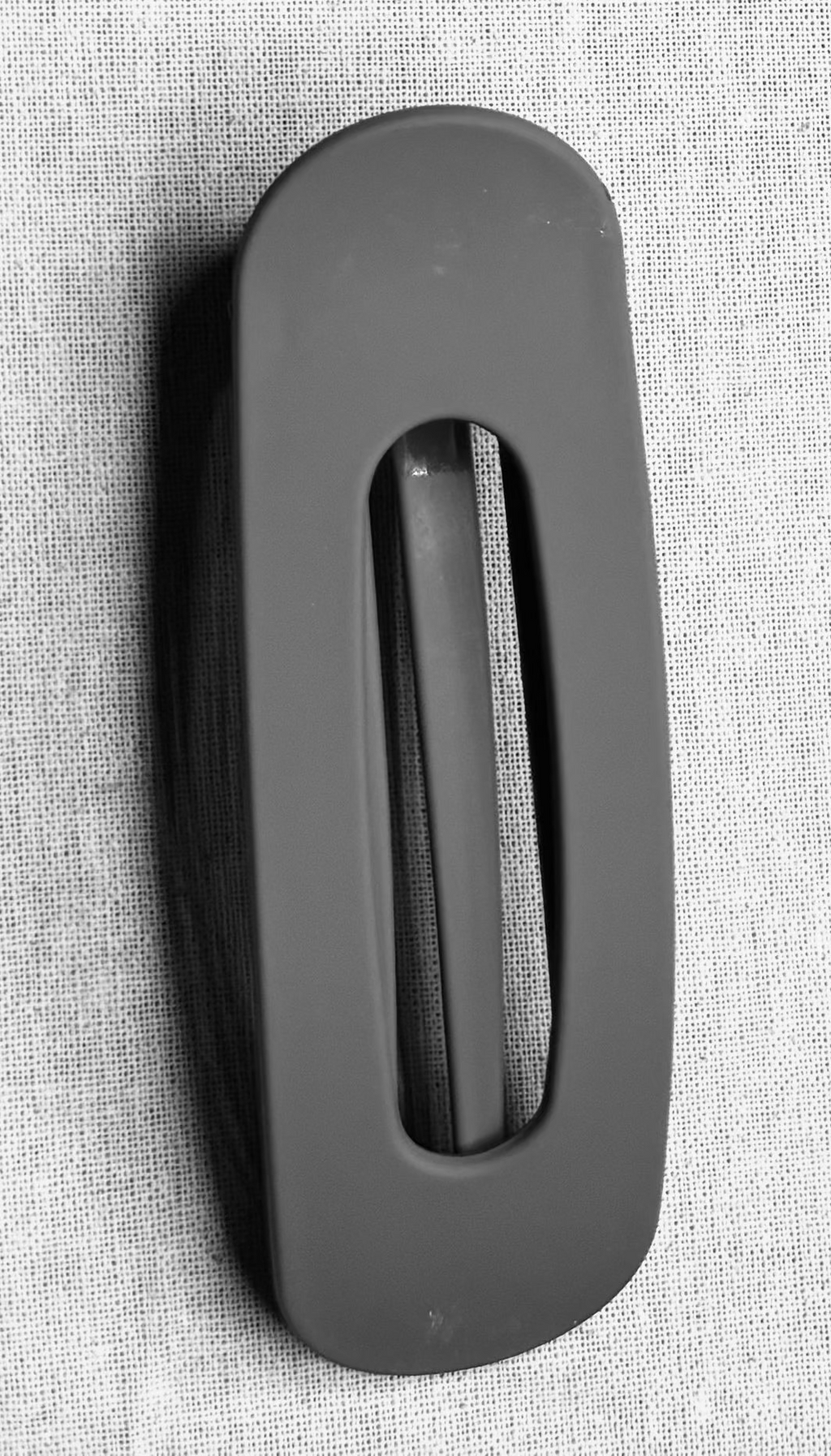 Ovalen speld, matte kleur, 11 cm