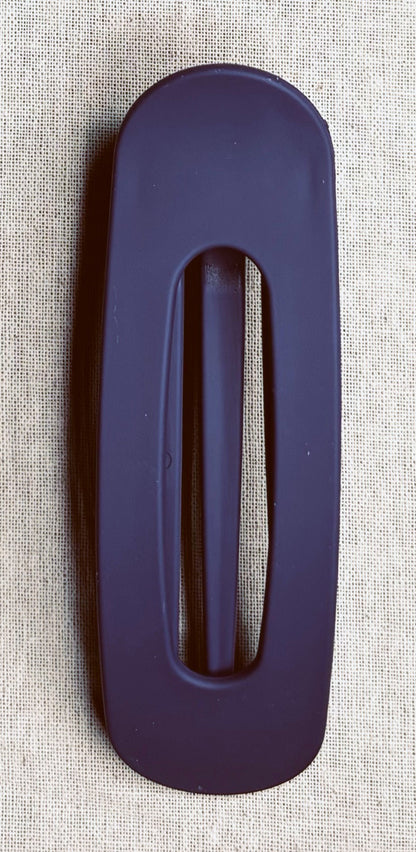 Oval brooch, matte color, 11 cm