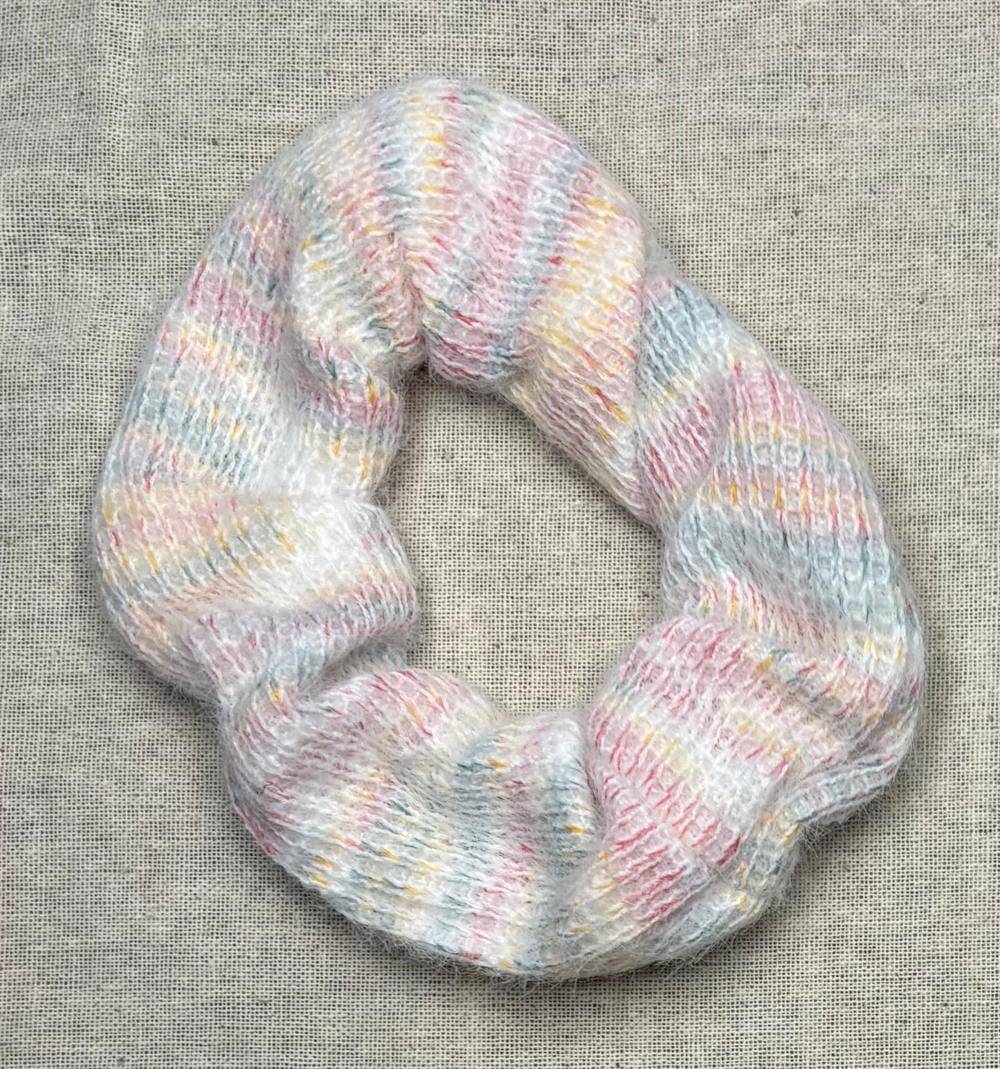 Scrunchie, knitted, pastel multicolour
